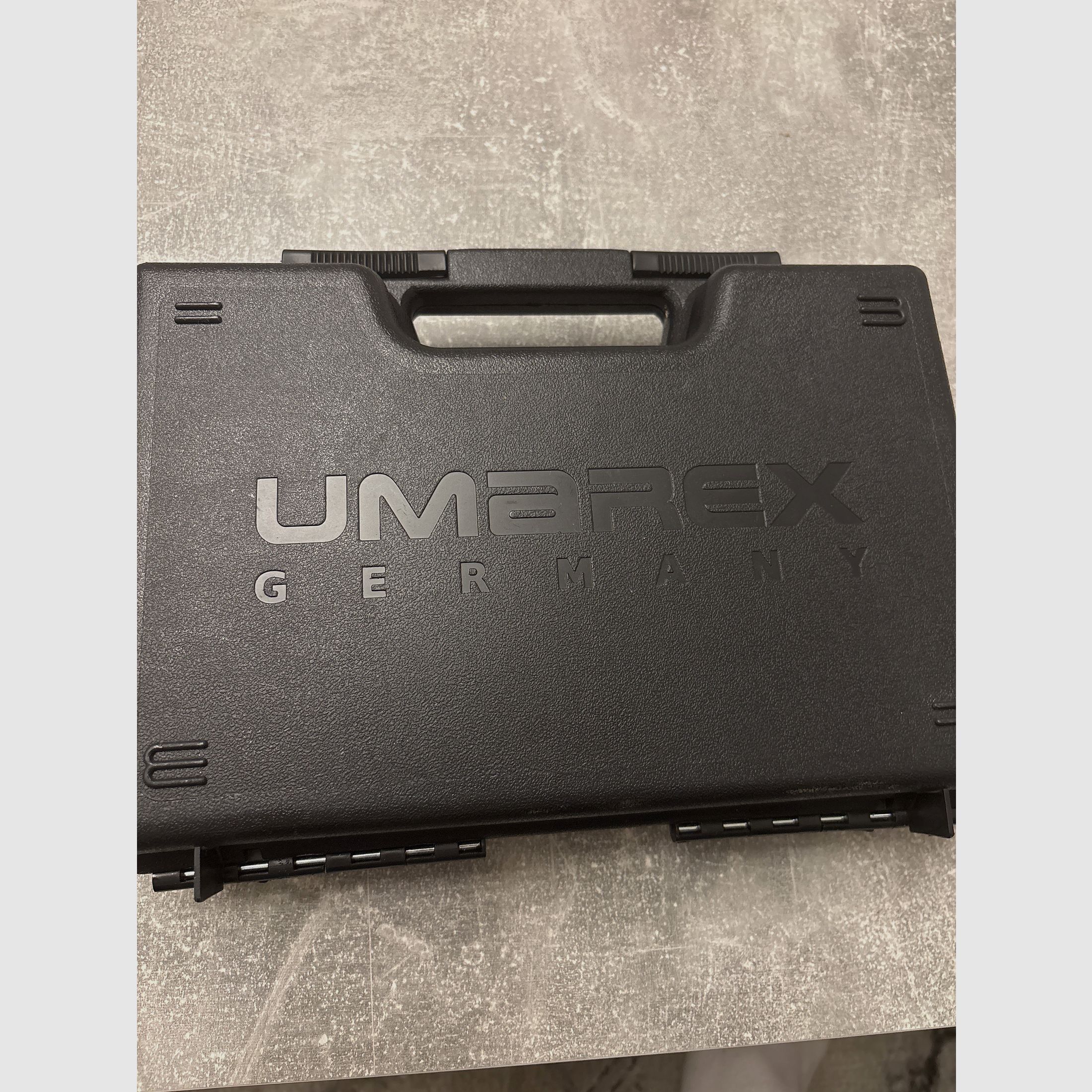 Walther P88 9mm P.A.K