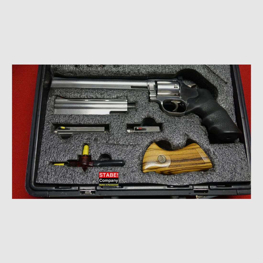 DAN Wesson, zdjęcie 4 z 4