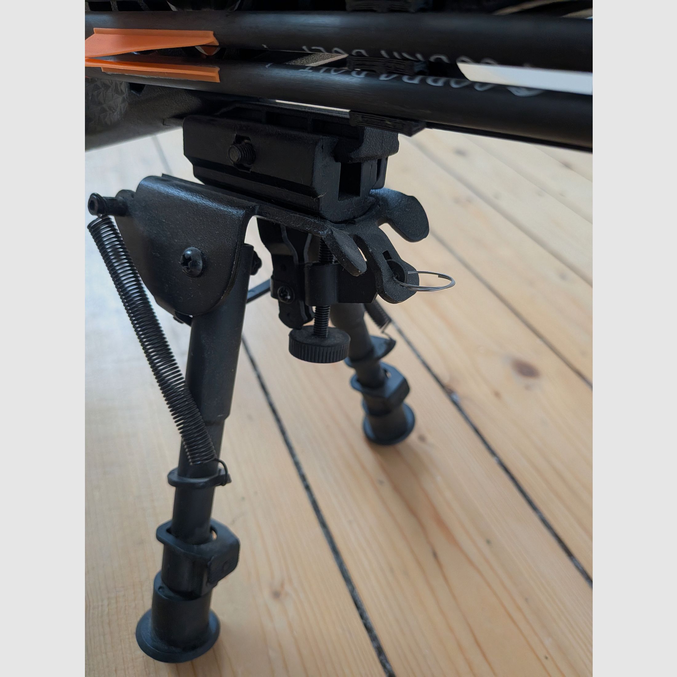 EK Archery Cobra R10 RX (130 lbs) inkl. 24 Deep Penetration Bolzen – jak nowy