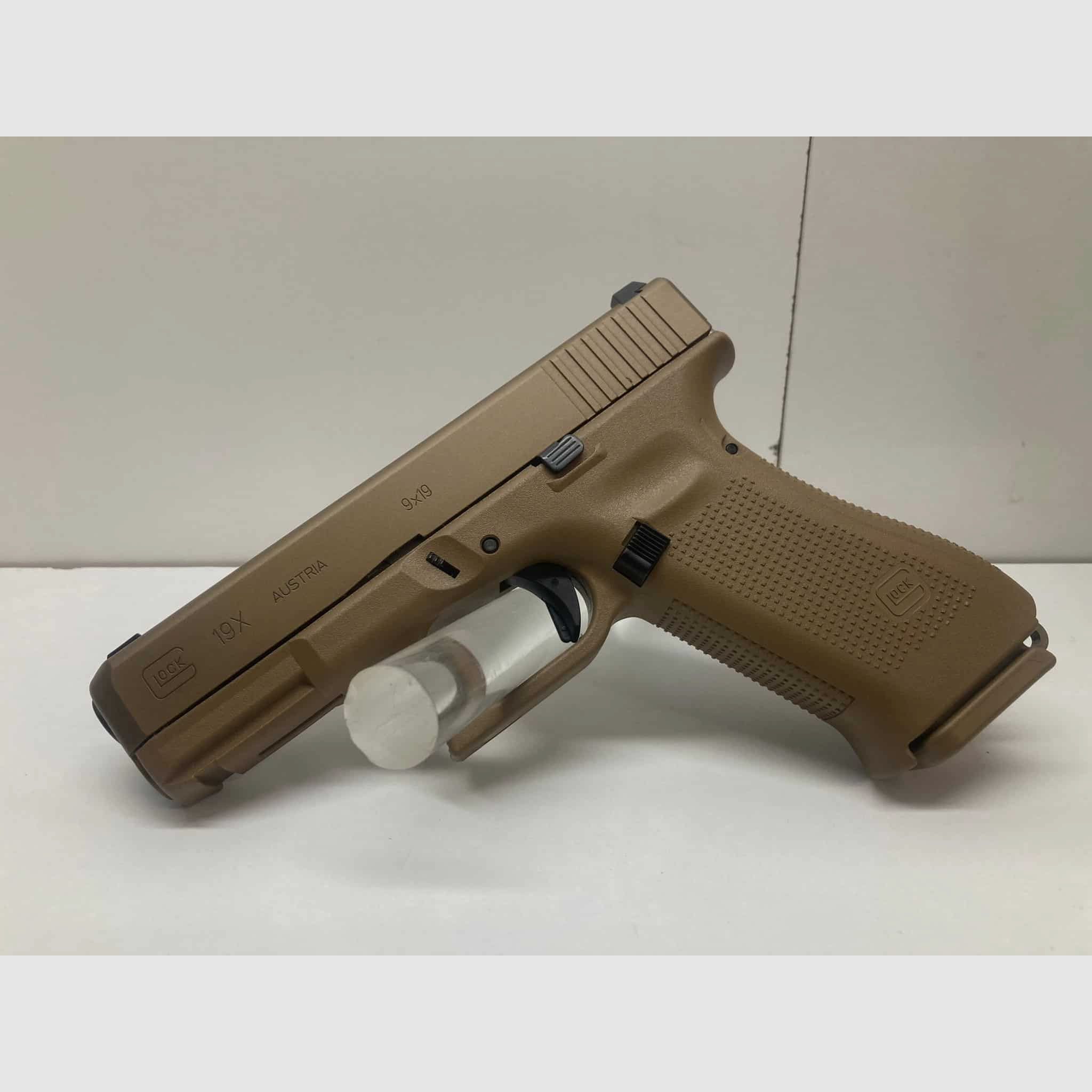 GLOCK 19 X