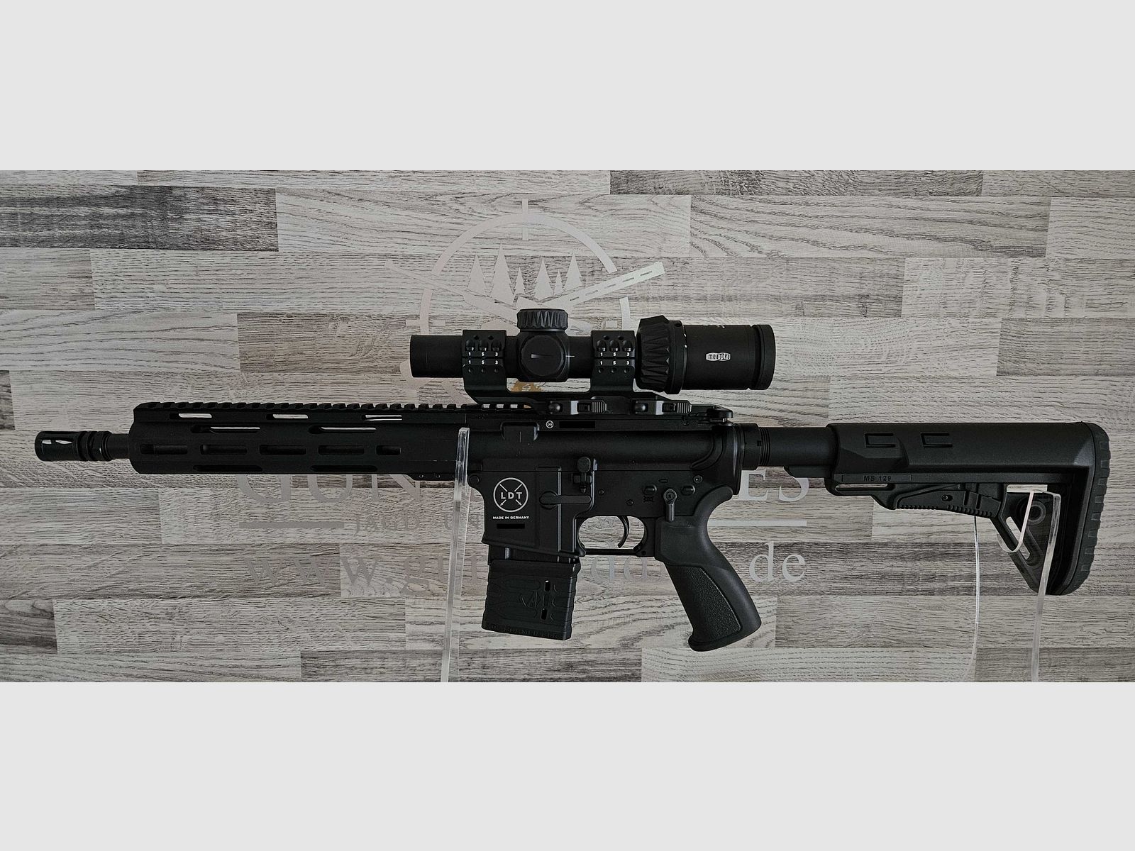 LuxDefTec LDT15 AR15 L4S 10,5" .223Rem - Set met Meopta ZF - Nieuwe goederen van de vakhandel