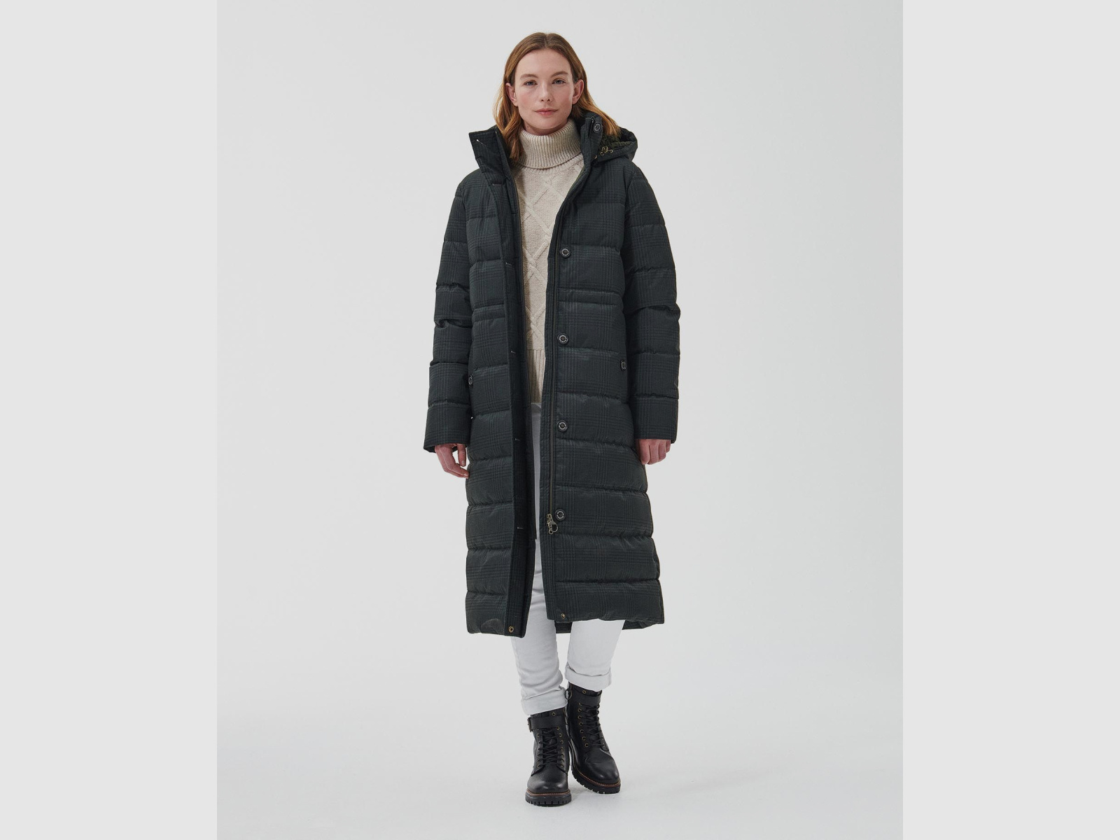 Płaszcz puchowy BARBOUR Herring Quilt w kolorze oliwkowym w kratę Prince Of Wales