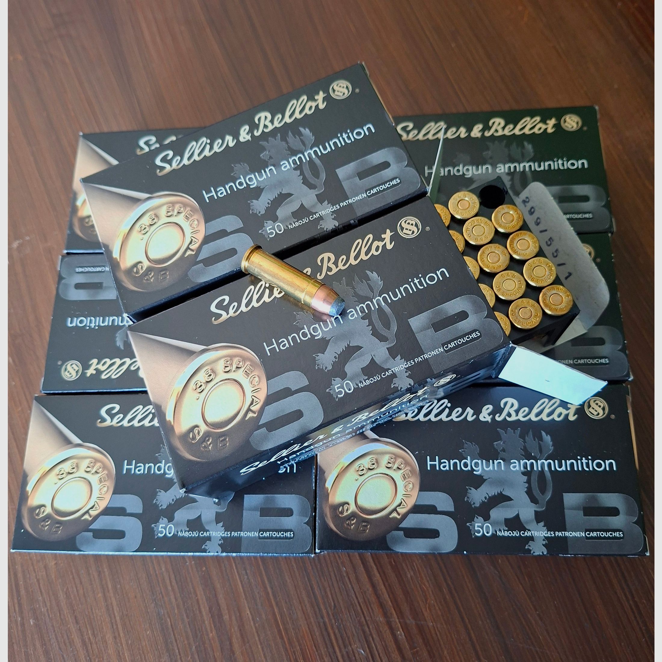 Sellier & Bellot 38 Special  SP 158grs, 10,25g Munition 400 Stk. 8 Päckchen 