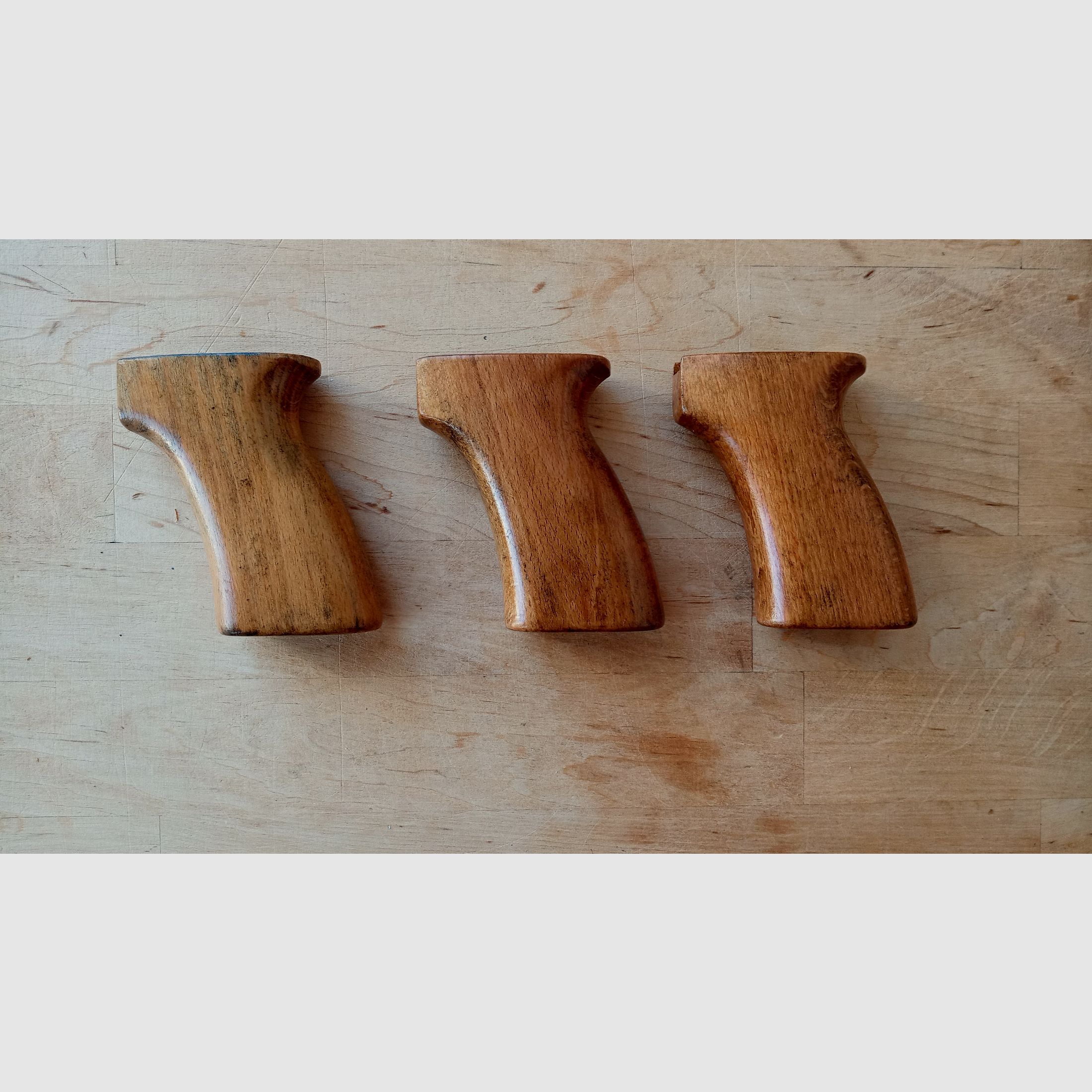 Original frühe Samopal VZ.58 Holz Griffe / Pistolengriffe auch geeignet für CSA Sporter