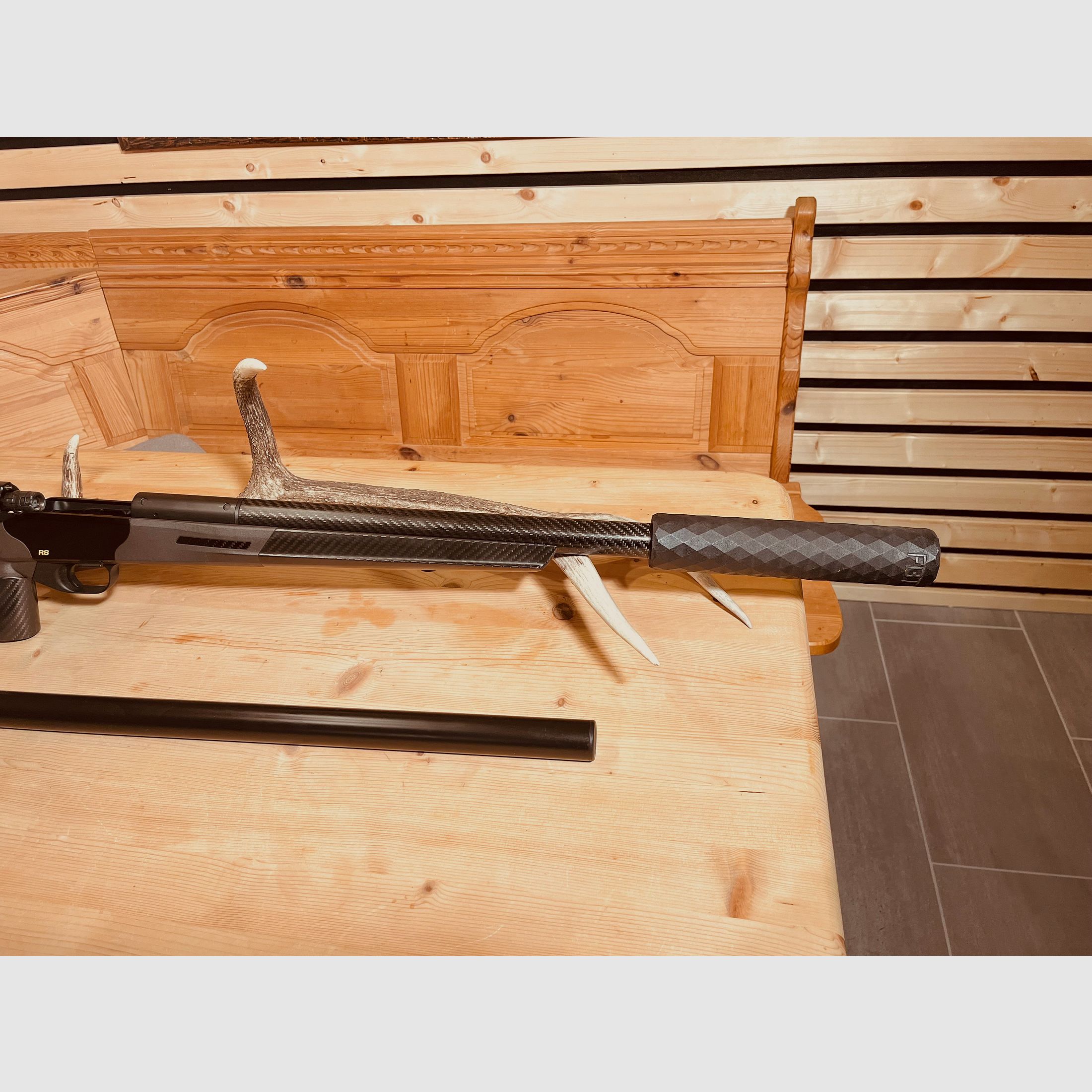 Blaser R8 Ultimate Silence FBT Schaft und FBT One Dämpfer