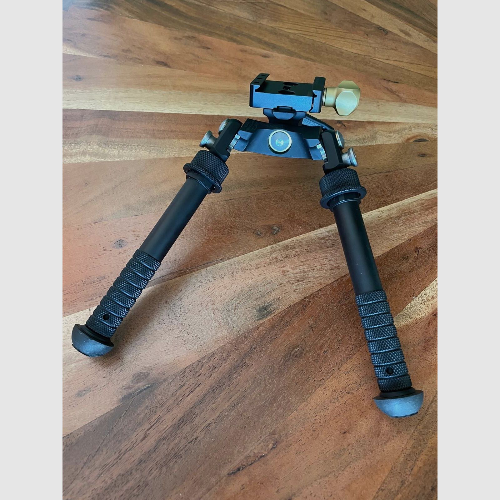 ACCU Shot ATLAS BT 65 NC GEN2  Zweibein Bipod inkl. ARCA Montage