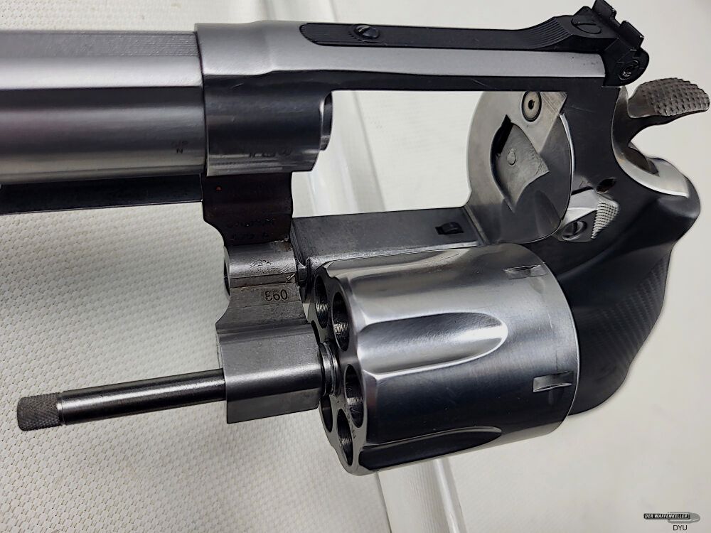 Smith & Wesson 629 Classic