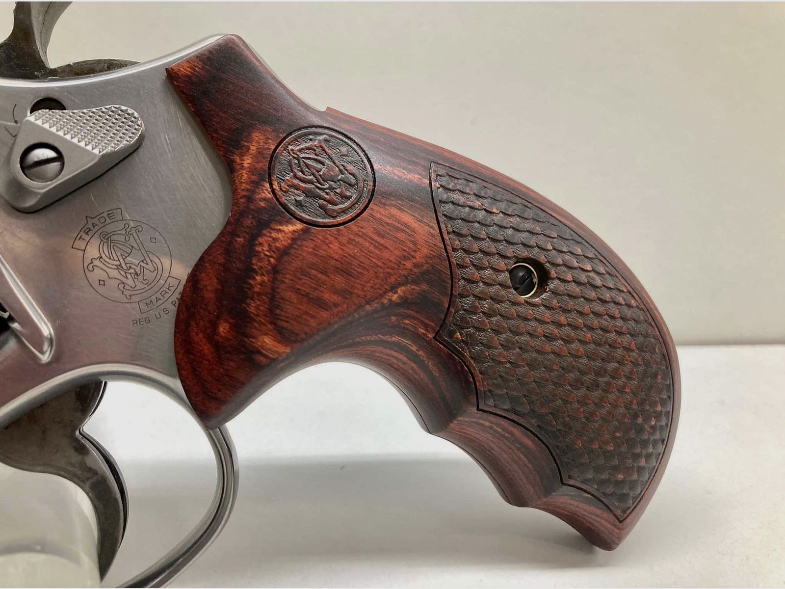 Smith & Wesson S & W Revolver Mod. 629 DELUXE 3″ RR