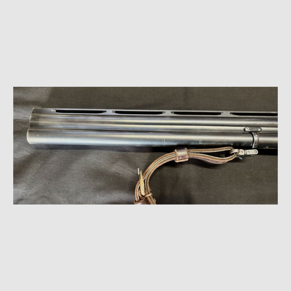 FN B 25, image 5 of 10
