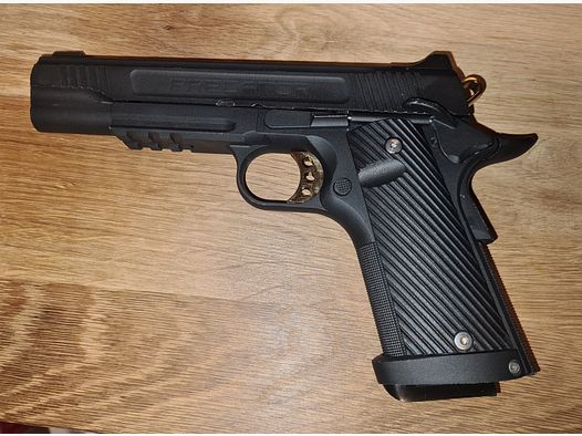 King Arms Predator T.