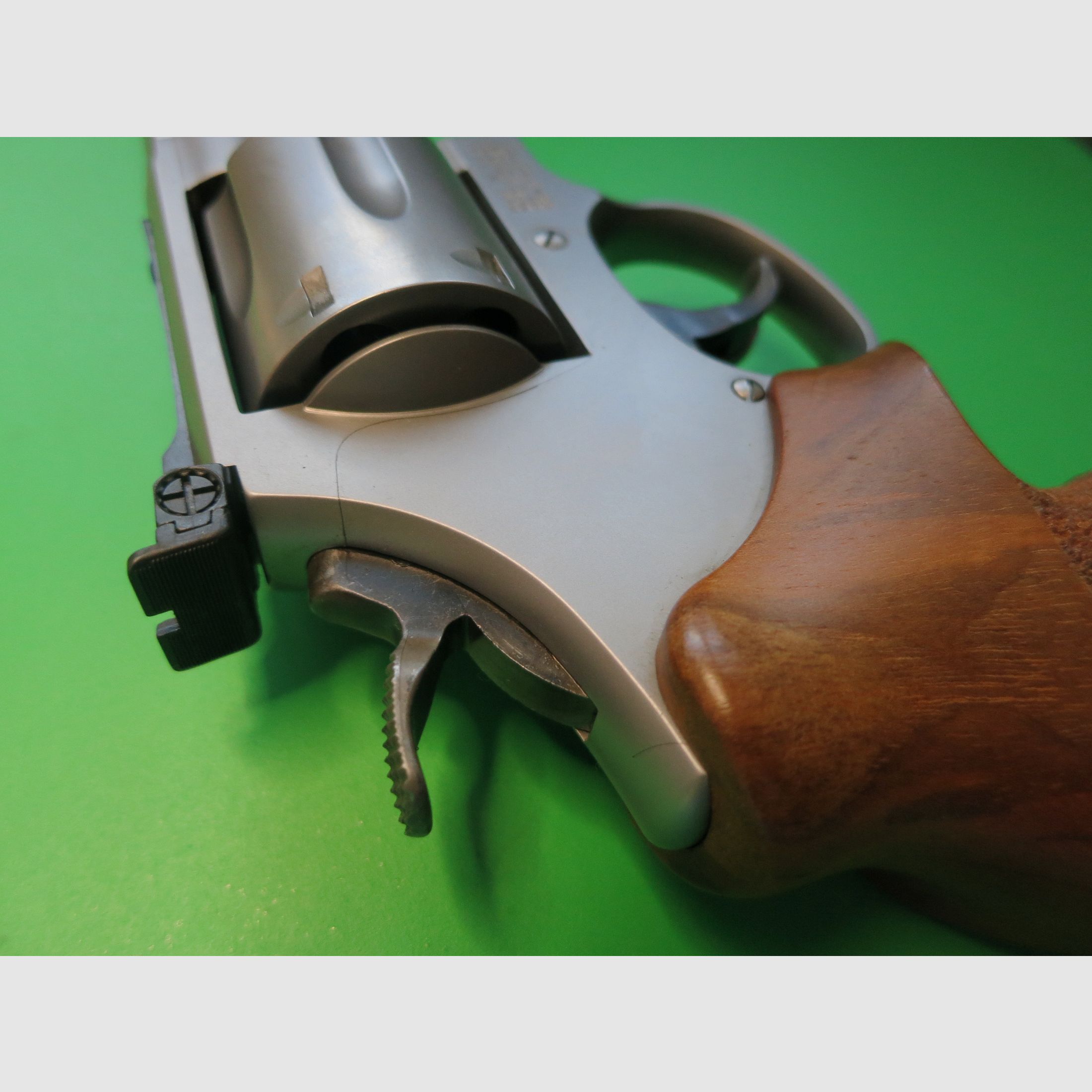 Revolver, SMITH&WESSON, Mod. 686-5 Target Champion, .357 Magnum, 6" loop, roestvrij staal versie, Nill-grip    #16