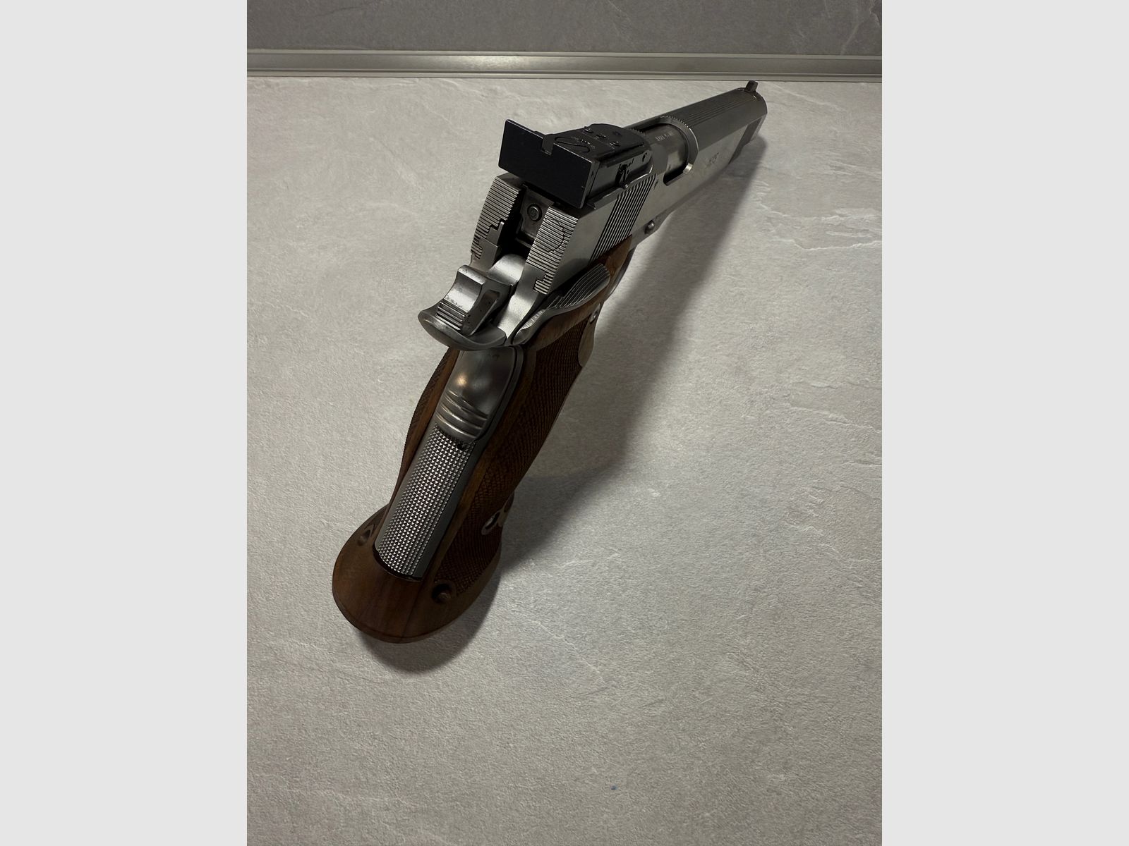 1911 HPS Ziel 6 " Exclusiv  45 Auto / 45 ACP  Aristokrat Visier, Nill Master usw.