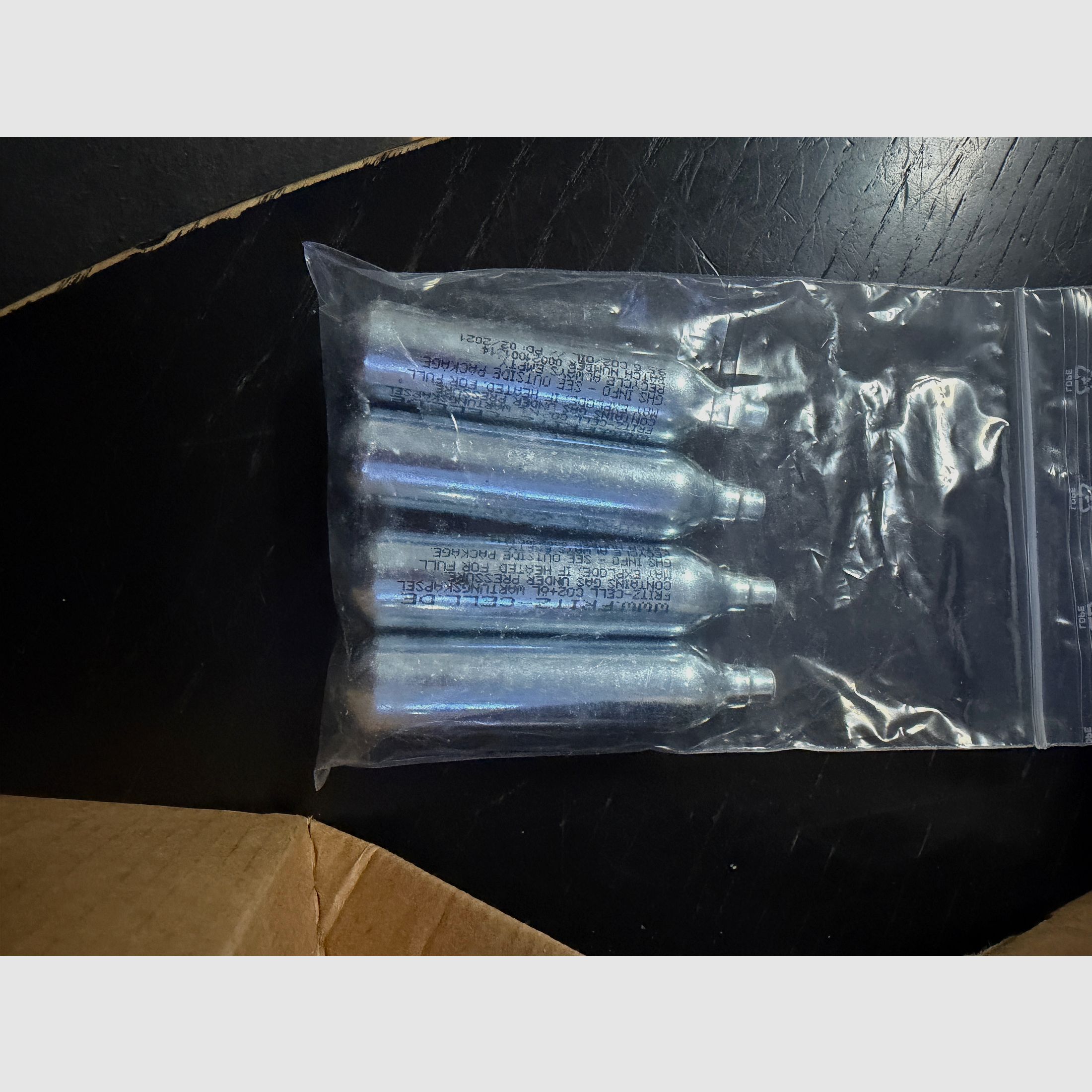 Walther p99 DAO co2 airsoft fast new