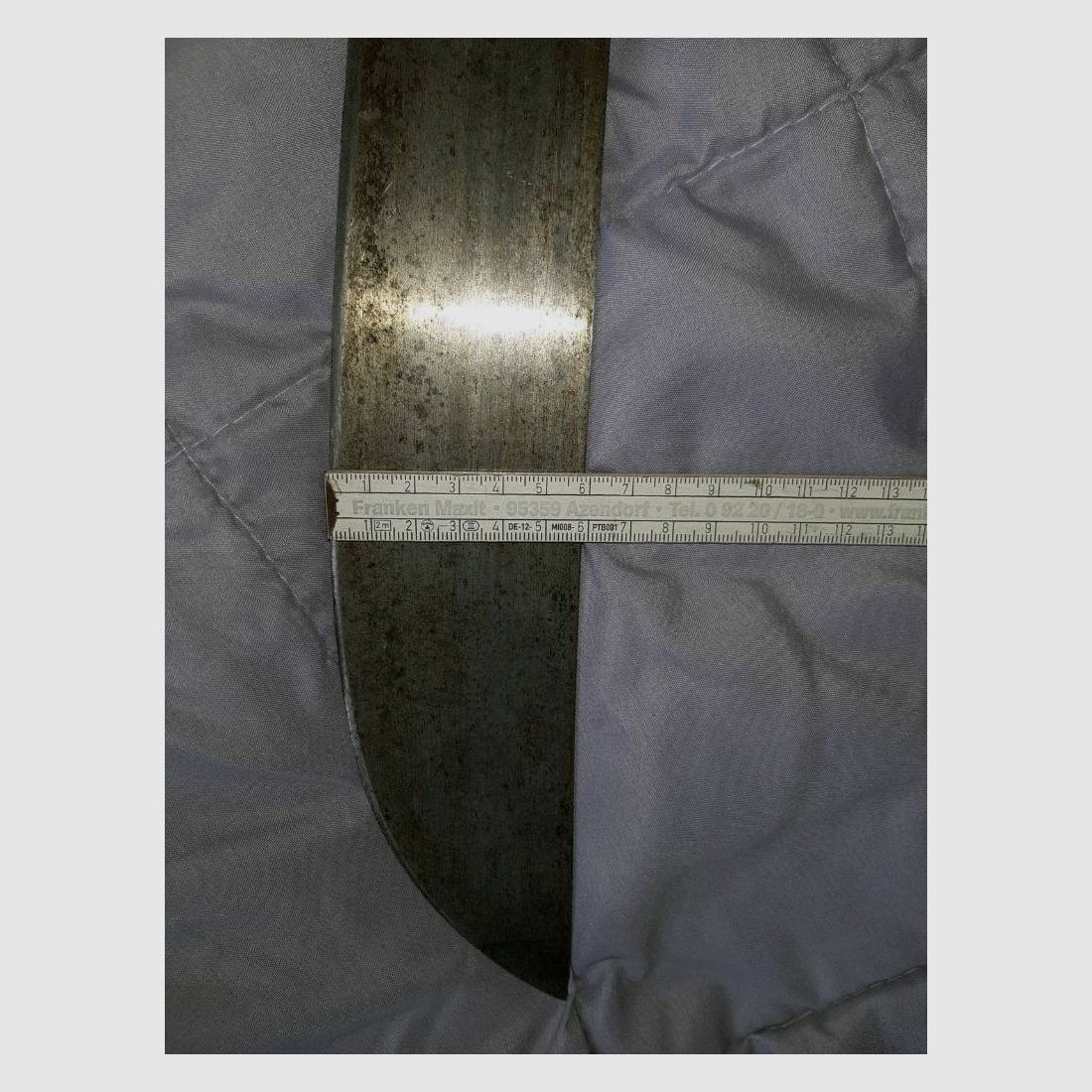 SCHEUNENFUND, eine über 40 Jahre alte MACHETE mit Hersteller Gravur 