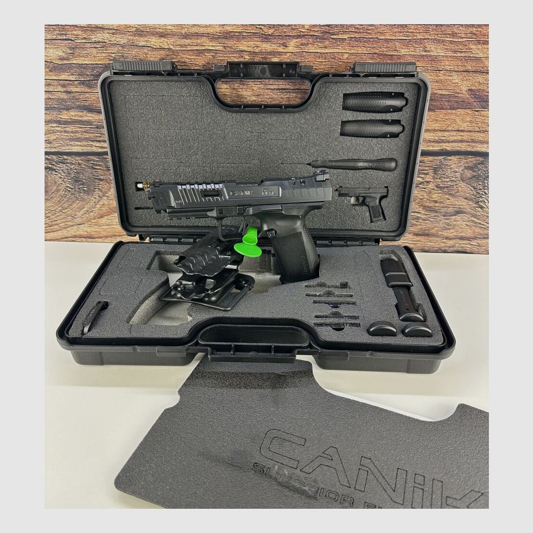 Canik Pistole TP9 SFx Rival Dark Side Kaliber 9x19 inklusive Zubehör 9mmLuger, Bild 2 von 2