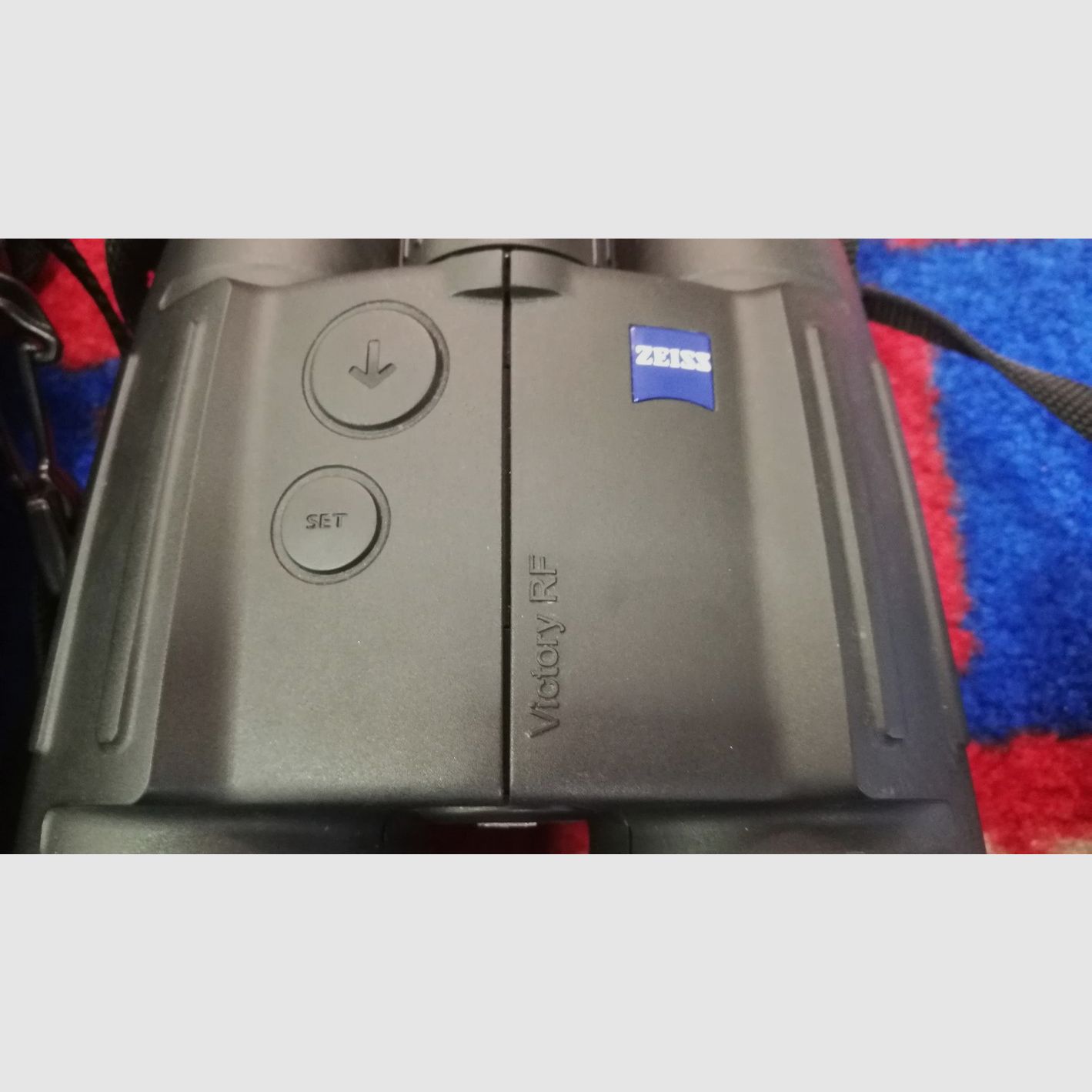 ZEISS VICTORY 8X45 T RF, Bild 2 von 3