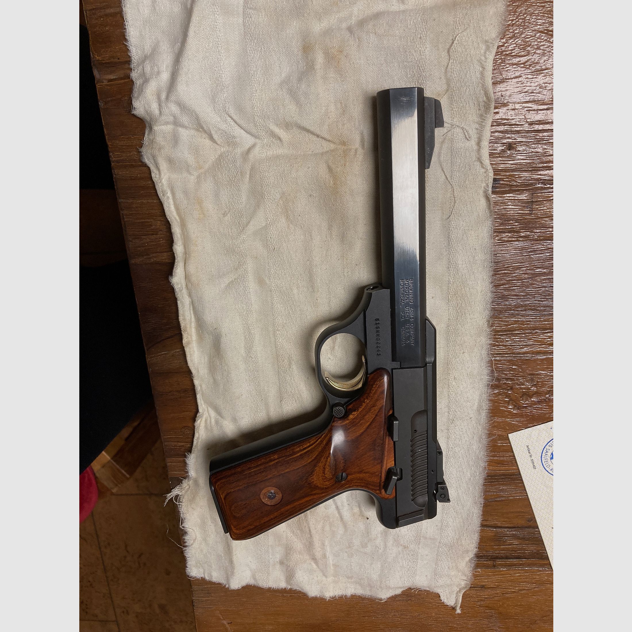 Browning FN Buck Mark pistol .22 LR