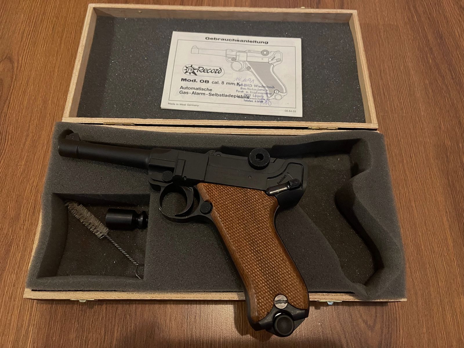Record Mod. P 08, Cal. 8 mm K. black blued