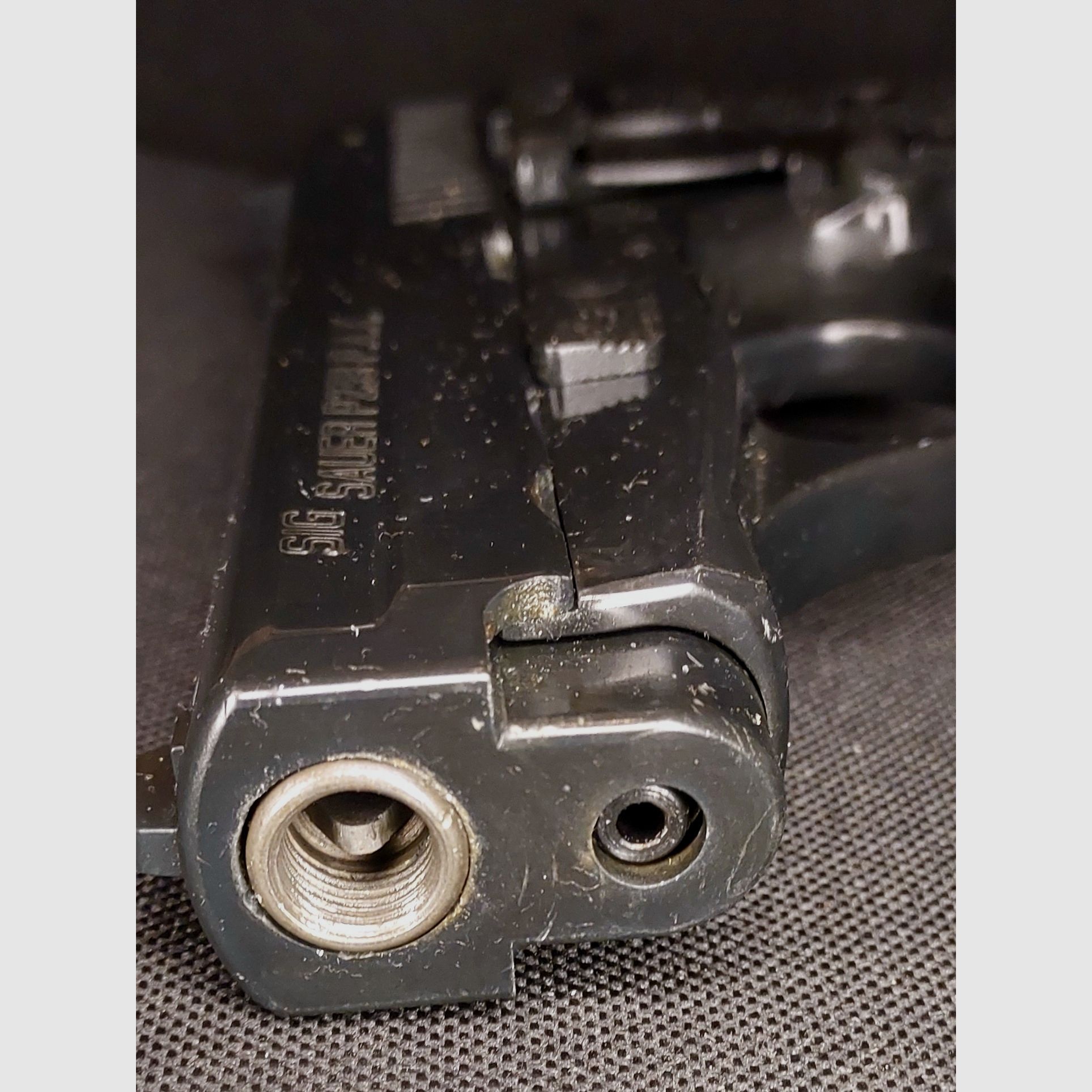 Pistola a salve Sig Sauer P239 nel calibro 9 mm P.A.K. dal set originale SIG "Backup‑Set" (PTB 696)