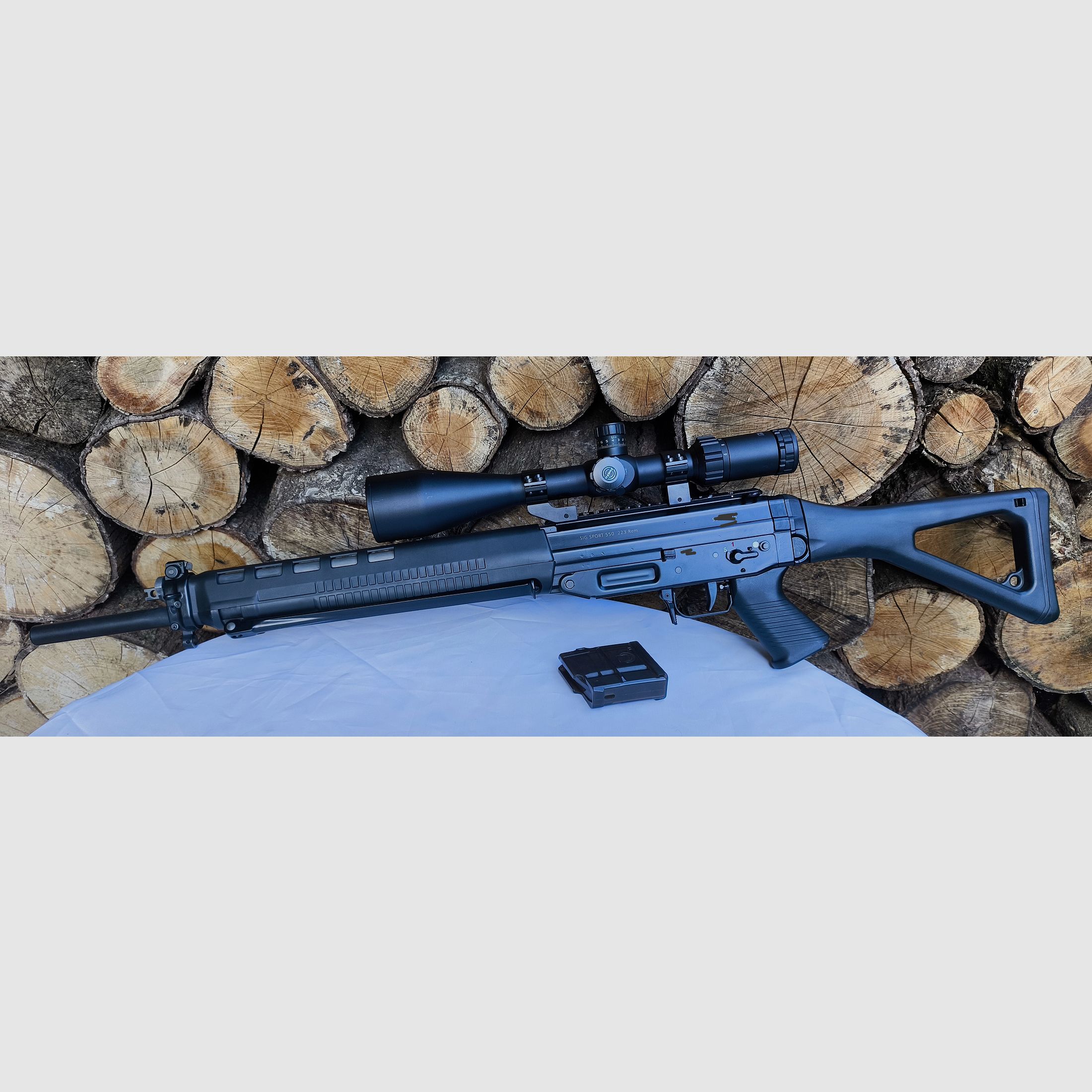 Sig 550 Sport .223 Rem. mit Hawke Sidewinder 30 SF 6-24x56 SR-PRO