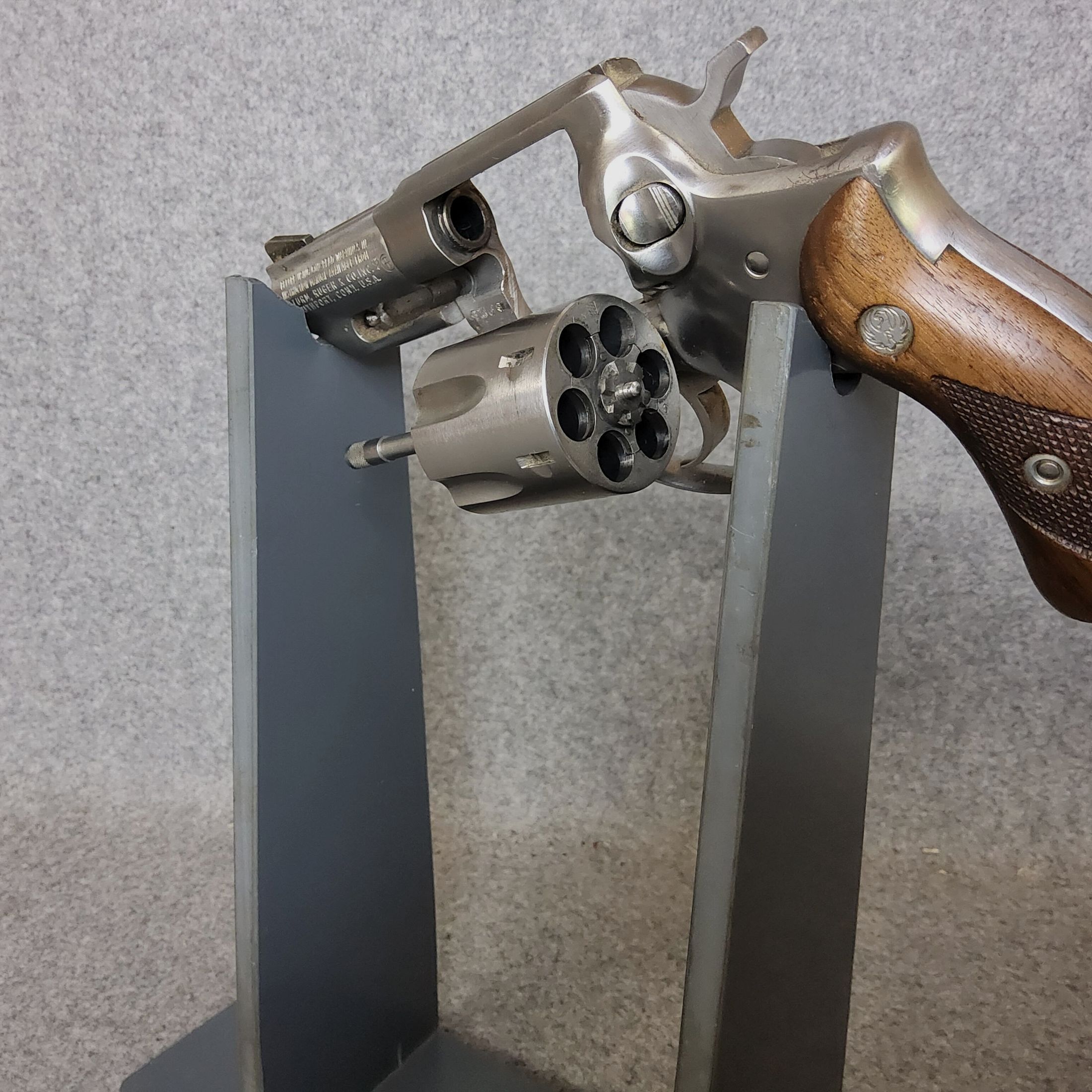 Ruger GP32-speed Six