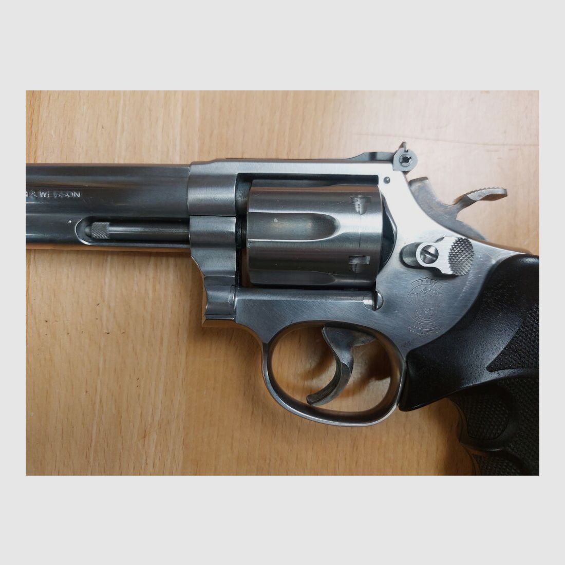 Smith & Wesson, USA 617-1, image 6 sur 10