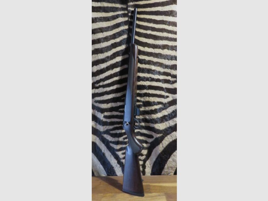TIKKA T1X Hunter .22lr Repetierbüchse mit 51 cm schwerem, gewindelosen Lauf ohne Visierung, Bild 1 von 8