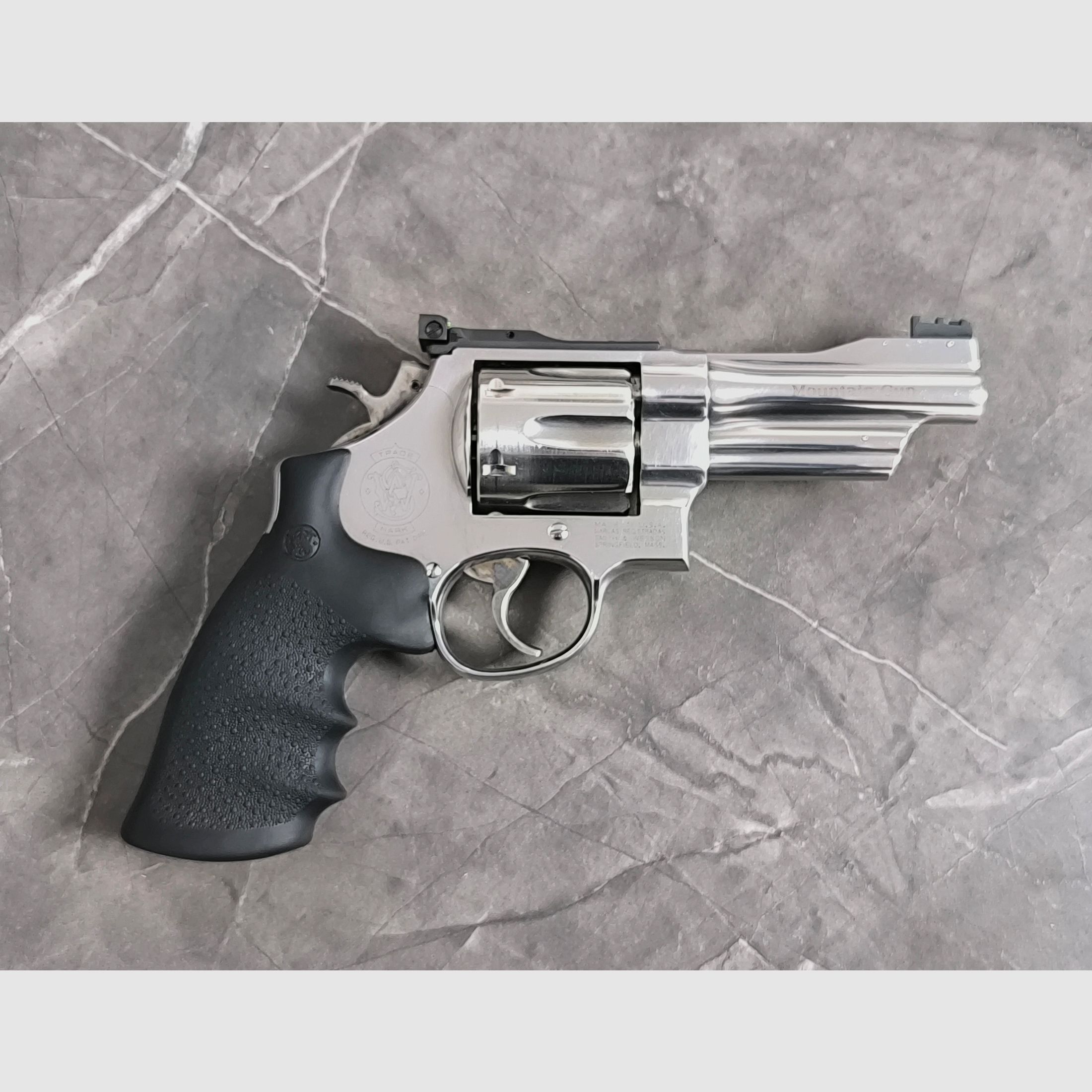 Smith and Wesson 629 4 44 er Magnum inkl. Zubehör 