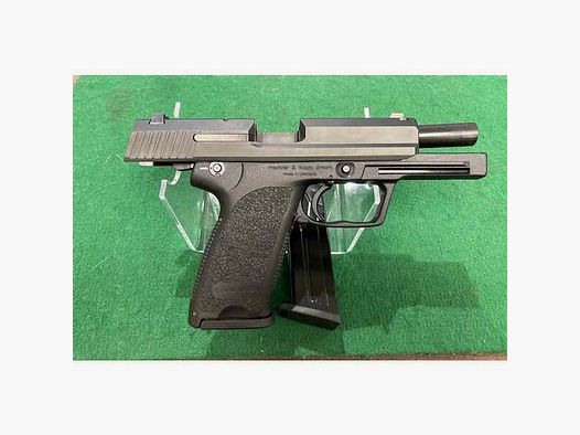 Pistole Heckler & Koch USP im Kaliber 45 Auto gebraucht