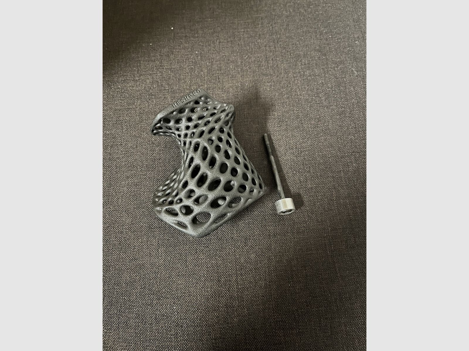 MeshPro Griff - rozmiar S - Prawy Anschütz 8002