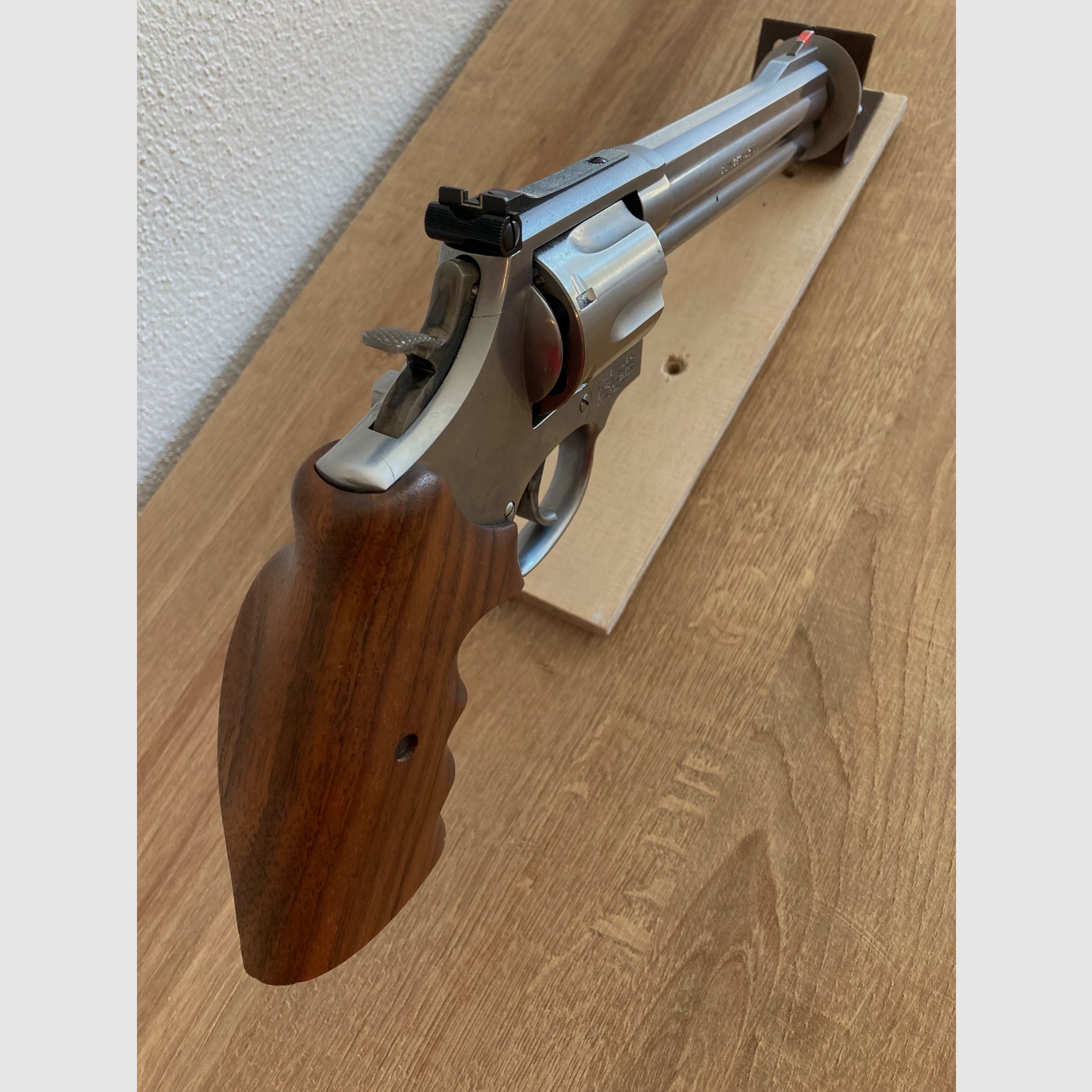 Smith & Wesson 357 Magnum, Bild 5 von 7