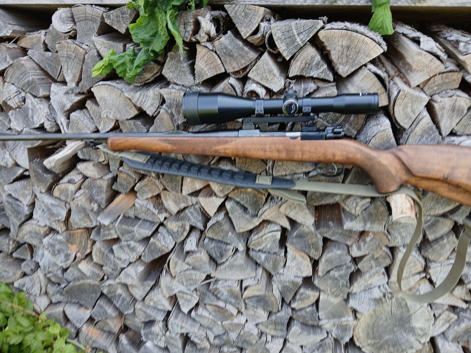 Repetierbüchse 98er von BRNO im Kaliber  .30-06 Spring. 