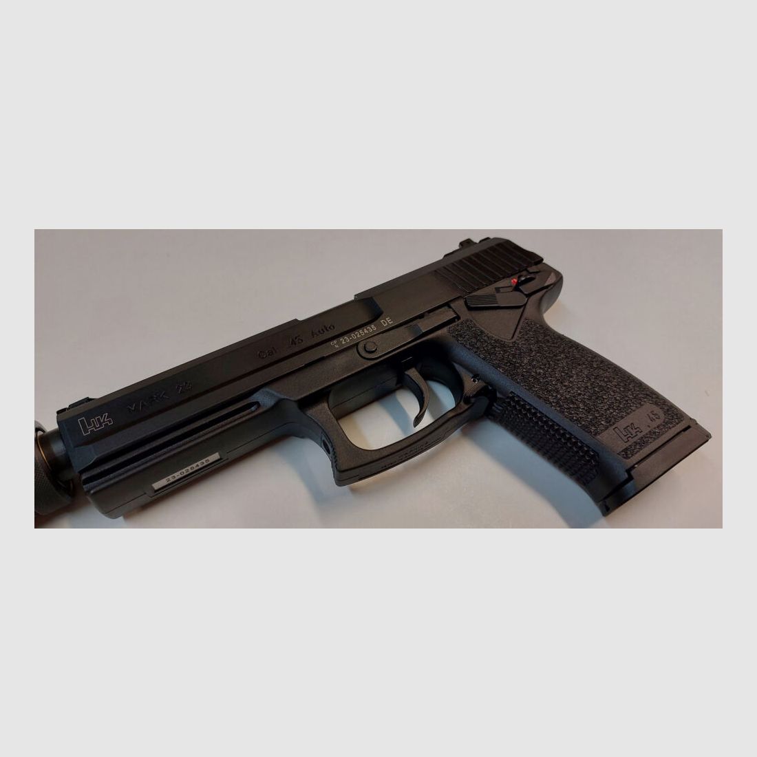 Silencieux Brügger & Thomet Brügger & Thomet pour pistolet Heckler & Koch HK MARK23 SOCOM au calibre .45ACP M16x1