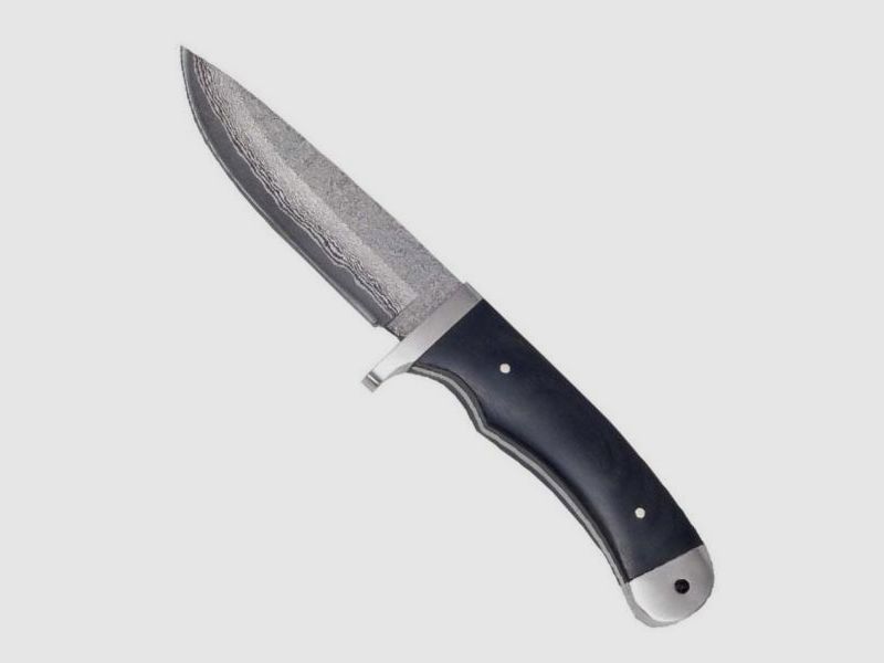 Damascus knife in wooden gift box