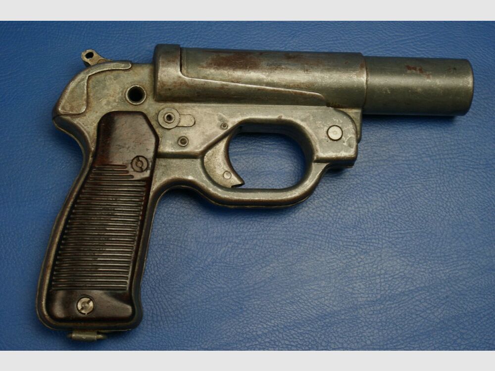 Schneider Hugo LP42 4 (Señal)