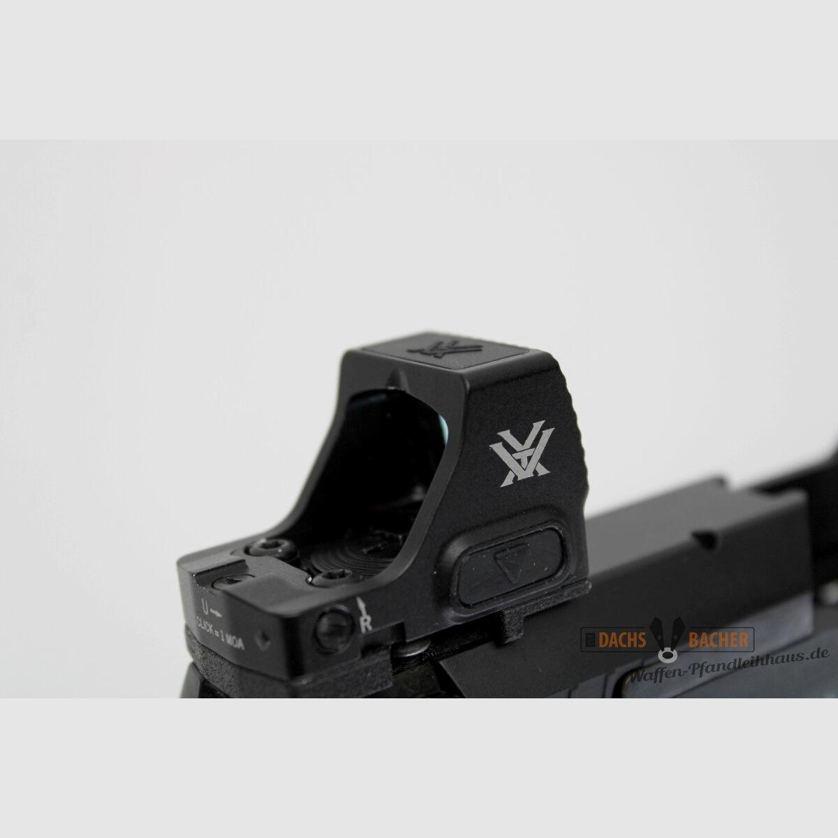 Pistol H&K HK USP EXPERT caliber .40S&W with Vortex Defender CCW and case
