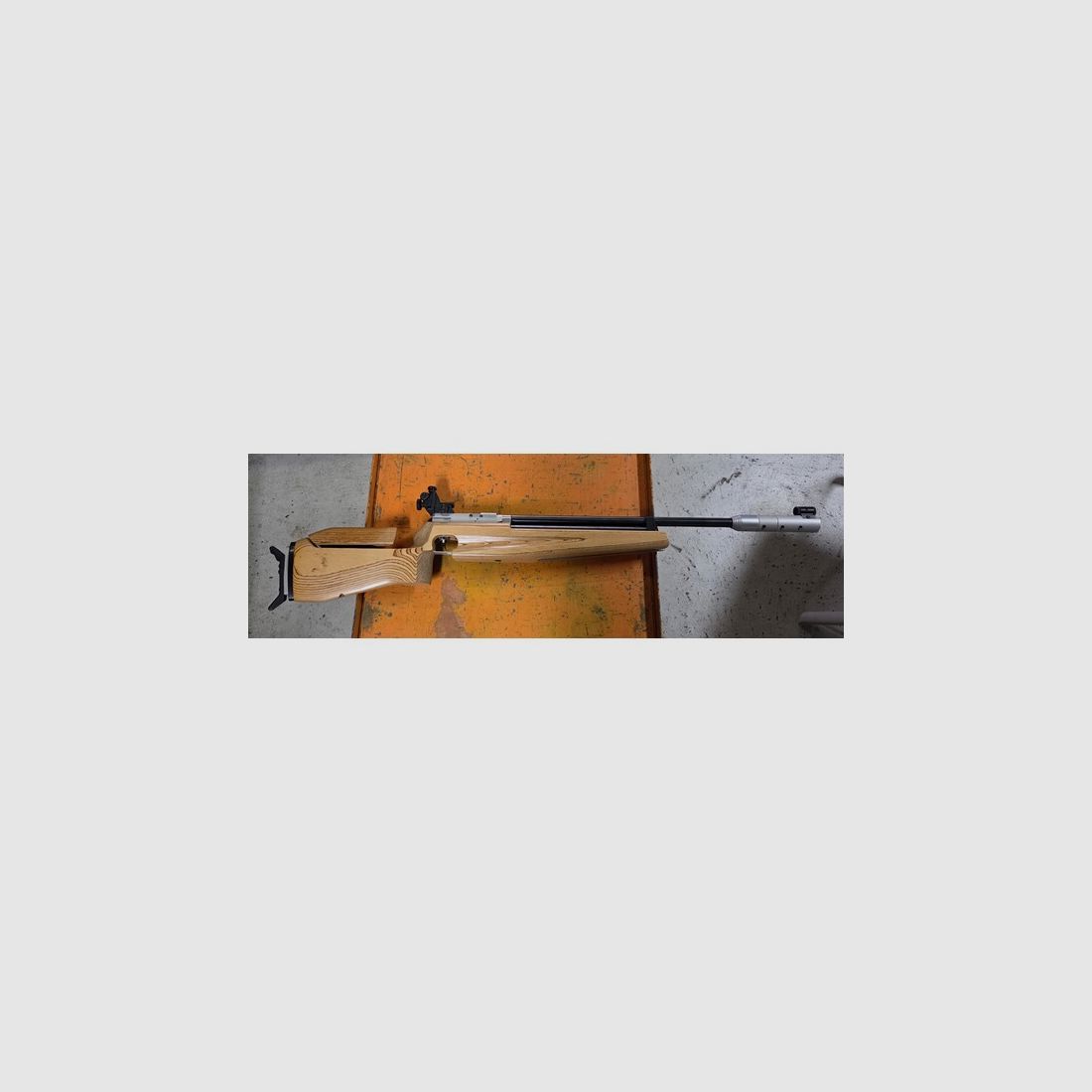 Feinwerkbau Modell 601, Linkshänder Gewehr