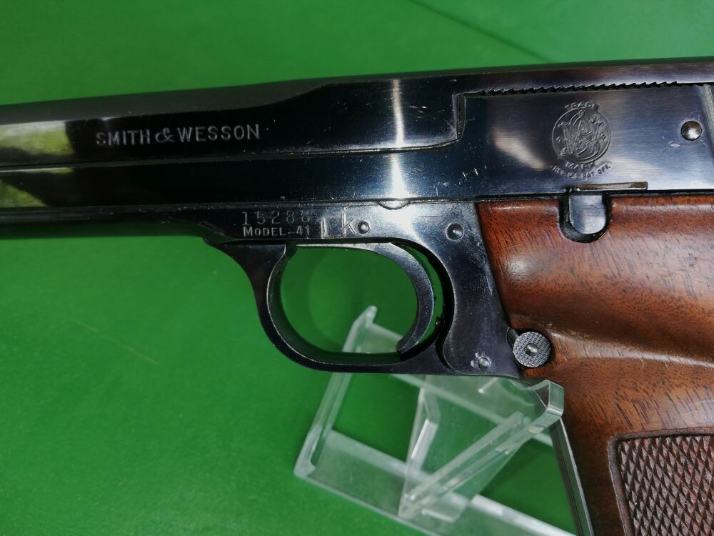 Smith & Wesson 41
