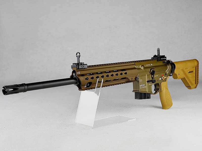 Heckler & Koch MR223 A3 16,5" Slimline, color sabbia con impugnatura corta