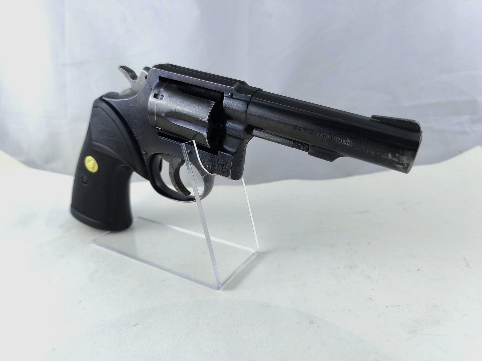 Revolver Smith & Wesson Model 13-2 cal. .357 Mag, immagine 1 di 8
