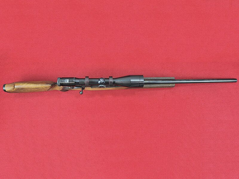 Krico	 .222 Rem. Einzellader Büchse inkl. ZF Zeiss Diavari-ZA 2,5-10x52
