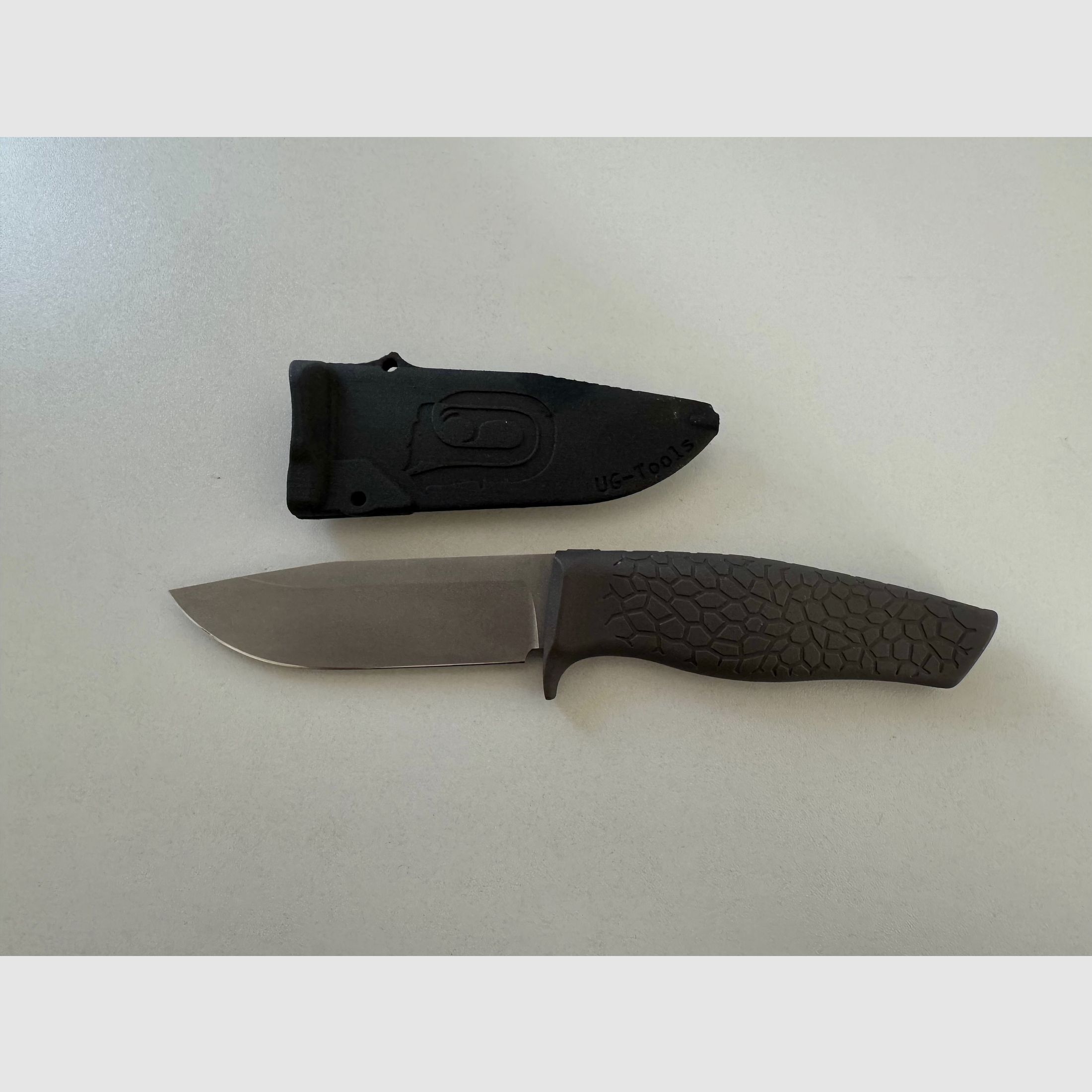 UG Tool TiNy "Floe" mit Droppoint Klinge in MagnaCut