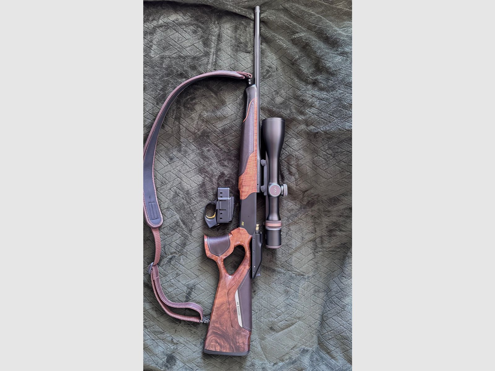 Blaser r8 professionell success Holz Leder Variante mit blaser Zielfernrohr Kaliber 30-06 mit viel extras