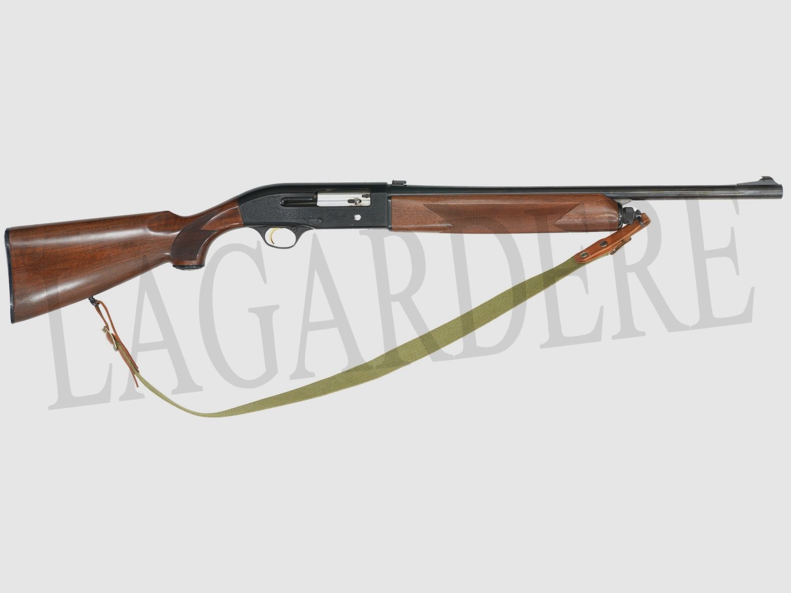 BERETTA A 302 (ESCOPETA SEMIAUTOMÁTICA)