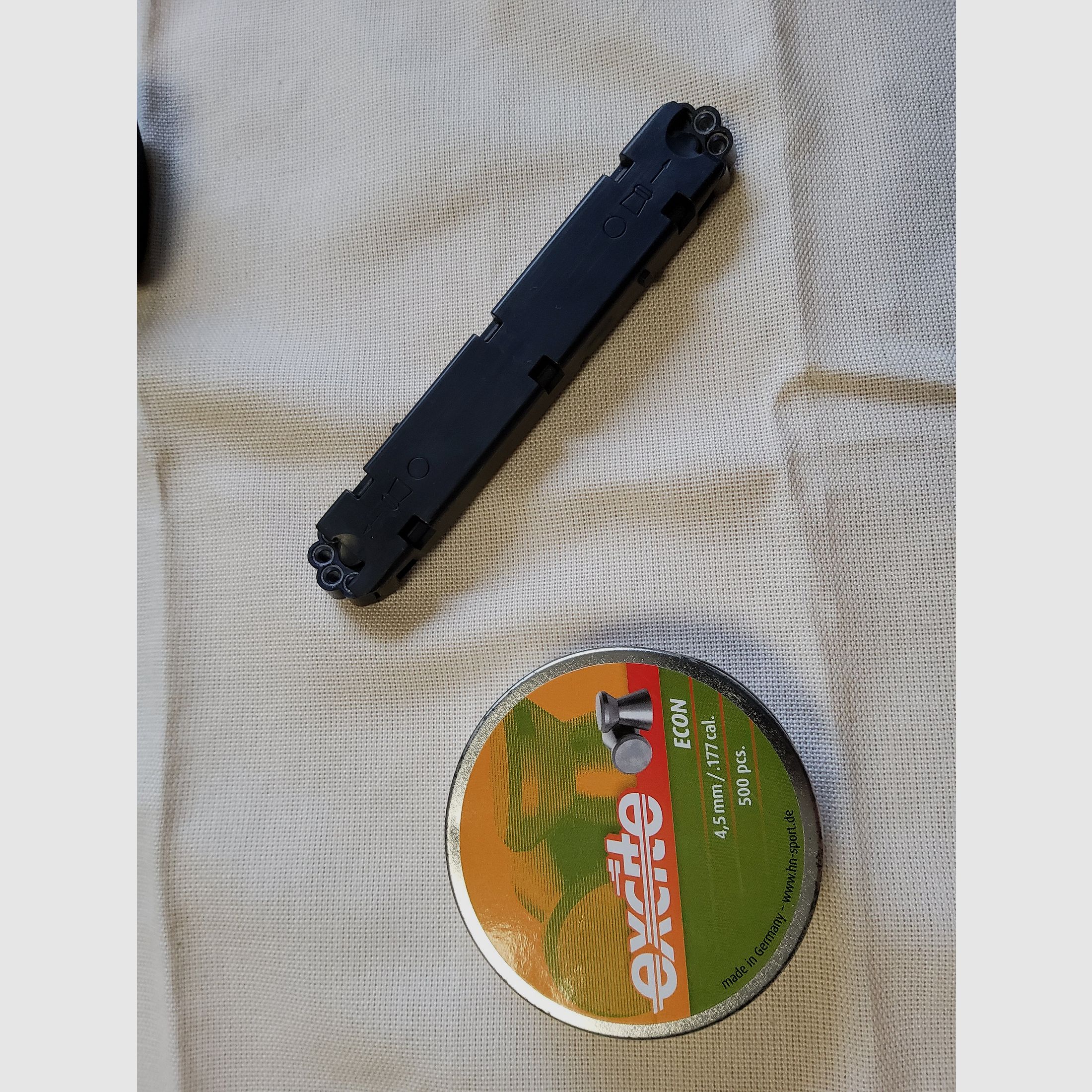 Pistolet Co2 Sig Sauer P226 Diabolo 4,5 mm noir Blowback