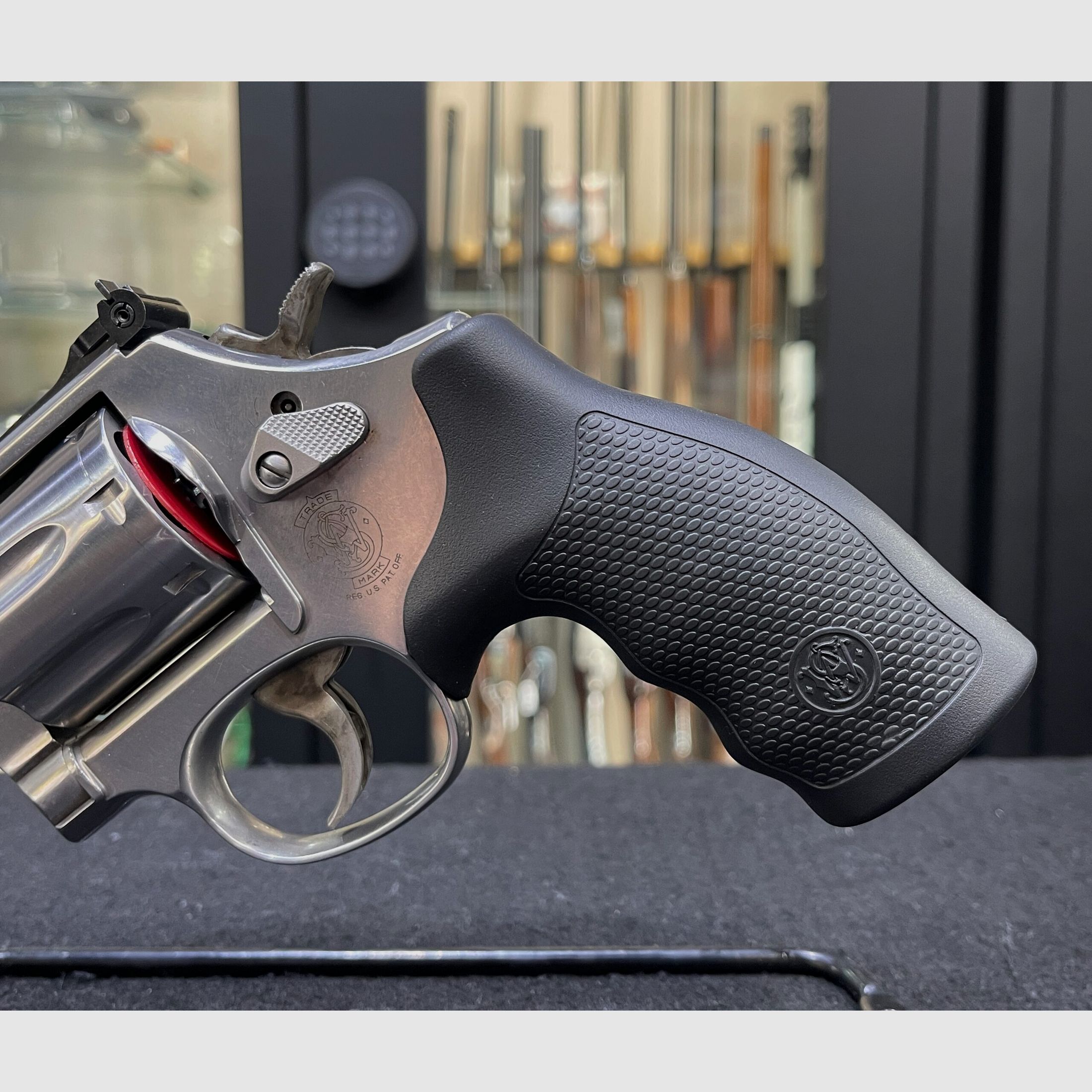 SMITH & WESSON 686 DISTINGUISHED PLUS 4”, Bild 5 von 12