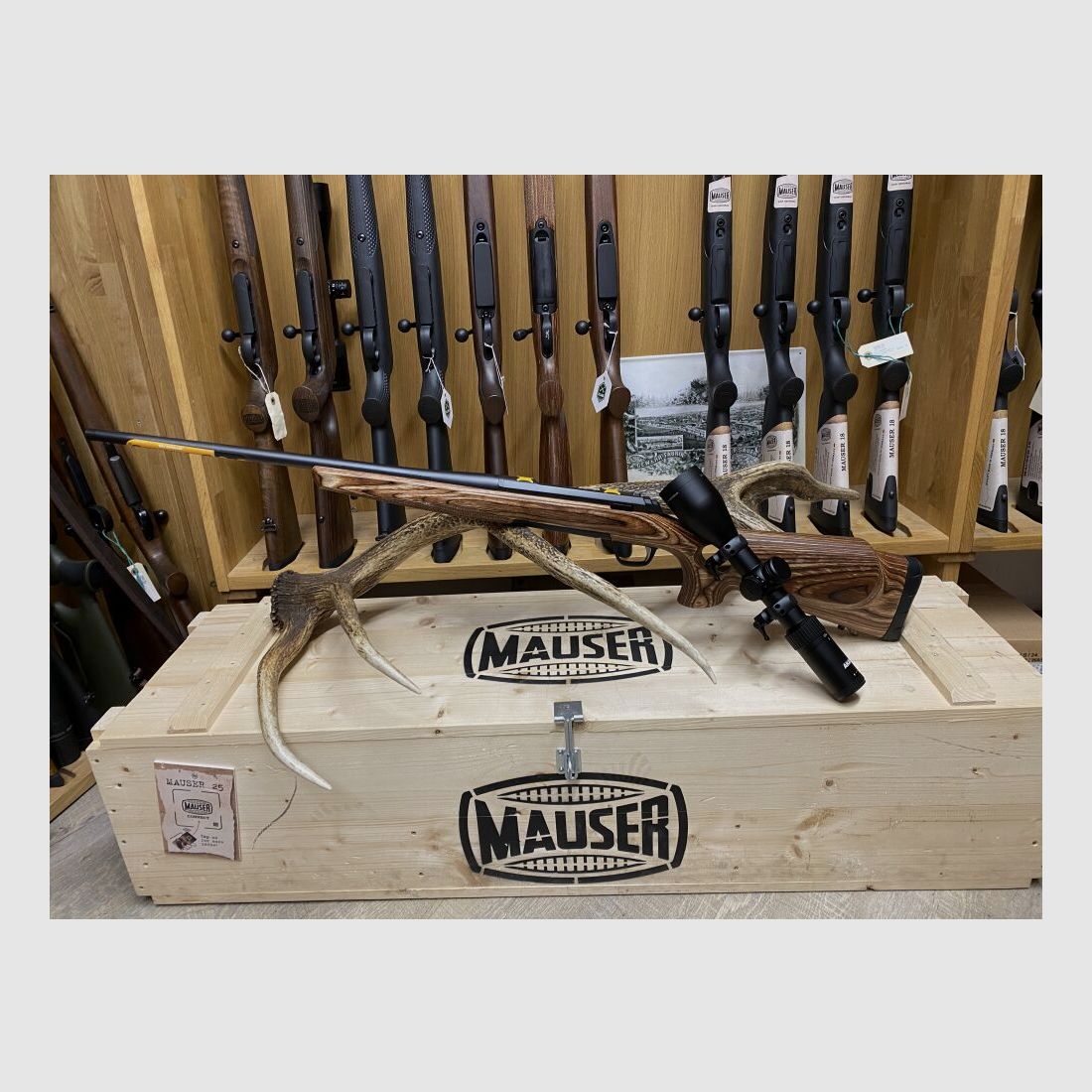 Browning X-Bolt Hunter Eclipse, mit AKAH 2,5-10x50, ohne Schiene