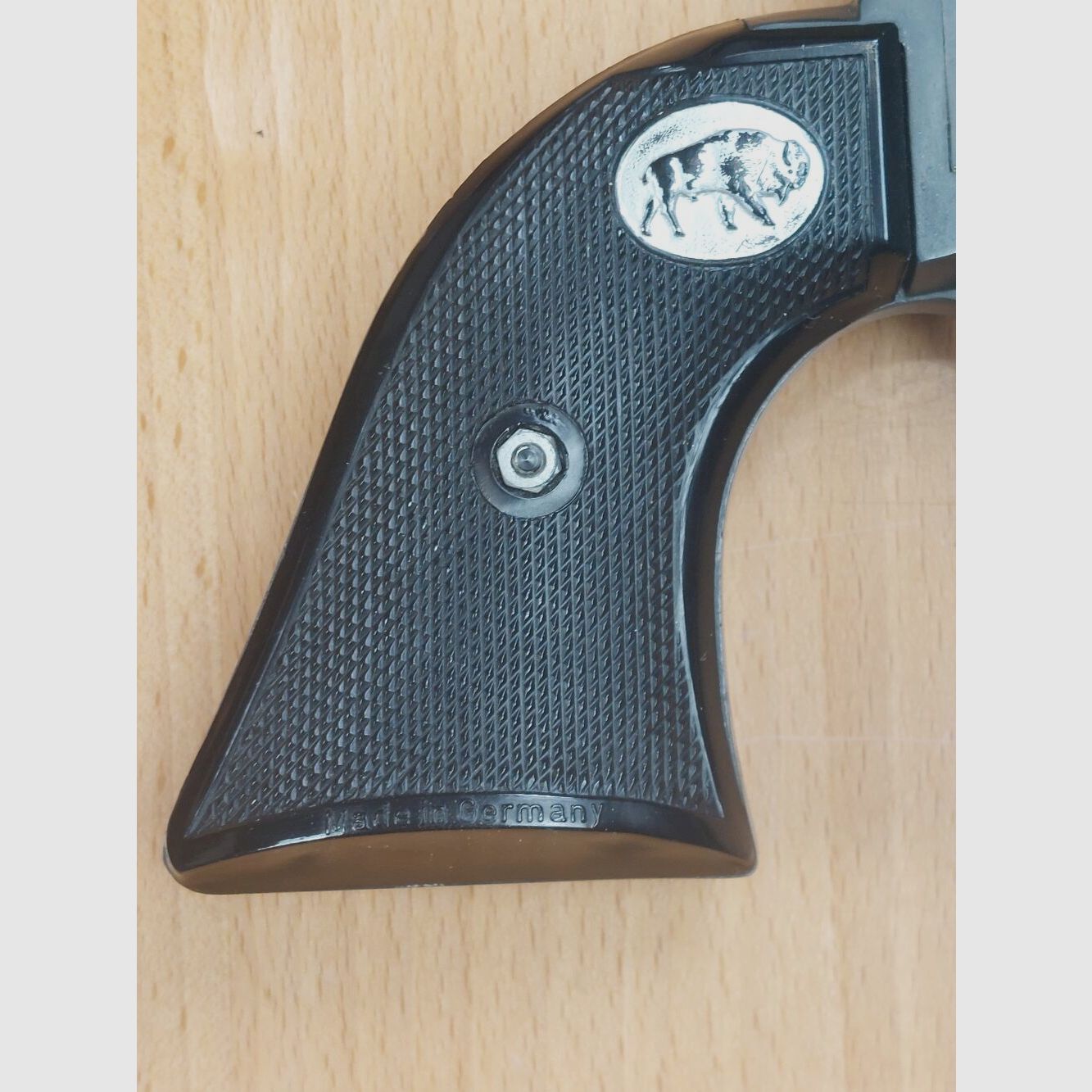 Hermann Schmidt, Ostheim Single Action Army, Buffalo