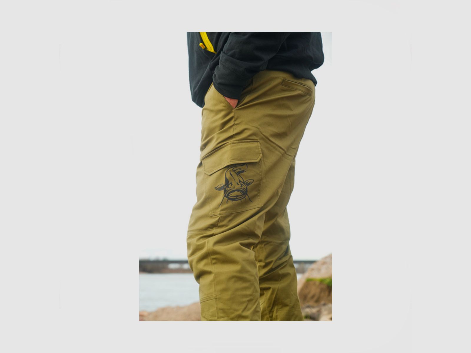 PANTALONE – BLACK CAT – SPODNIE CARGO Oliwkowe, zdjęcie 4 z 6