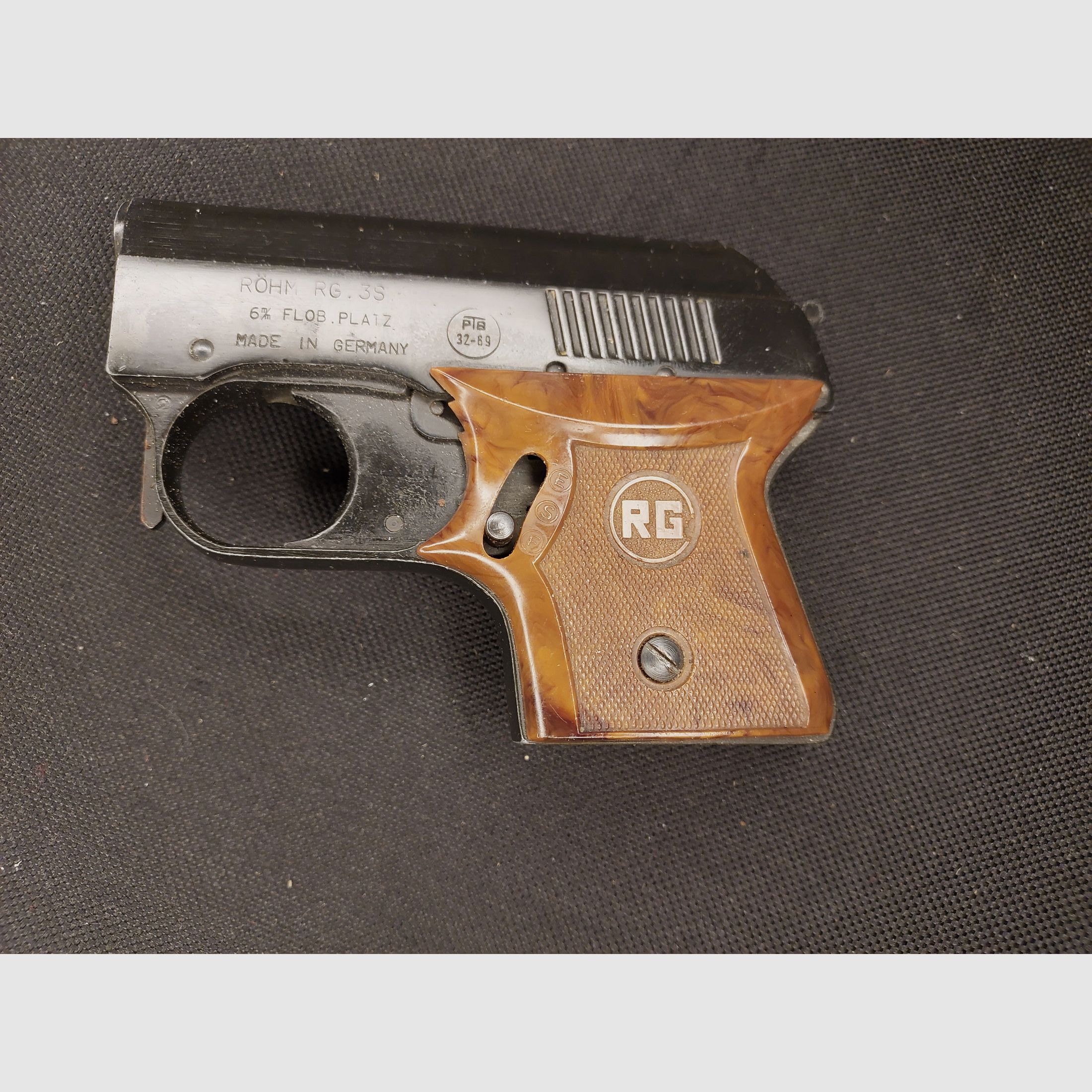 Taschenpistole RG3s - Röhm RG 3 s Schreckschuss Pistole Kal. 6mm Flobert (PTB 33-69)
